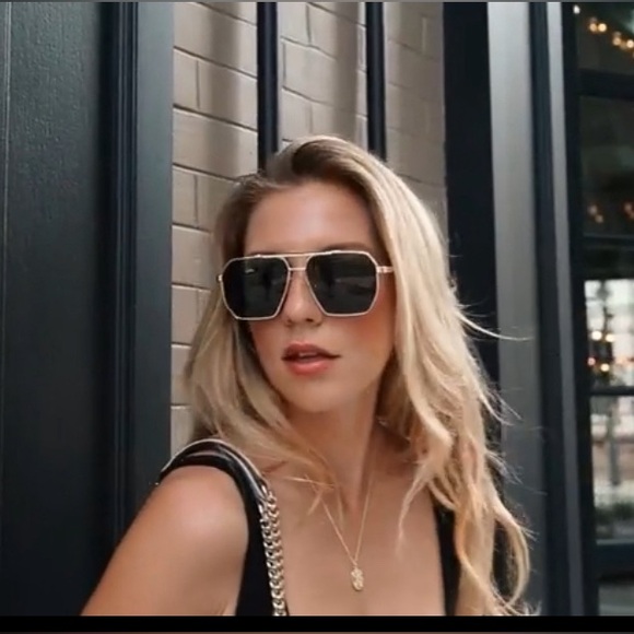 Fashion Sunglasses🕶️ 🔥 - Picture 2 of 3